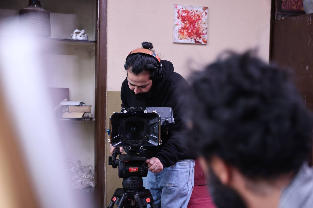 Behind the scenes — the crew between takes on Mandala
